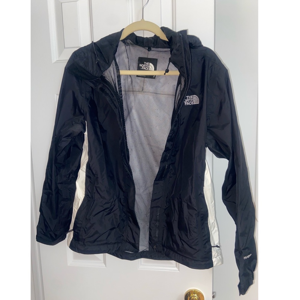 The Northface Hyvent rain jacket/coat